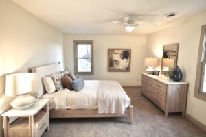 Set The Stage | Why Flippers Choose Set The Stage: The Value of Strategic Home Staging Img_